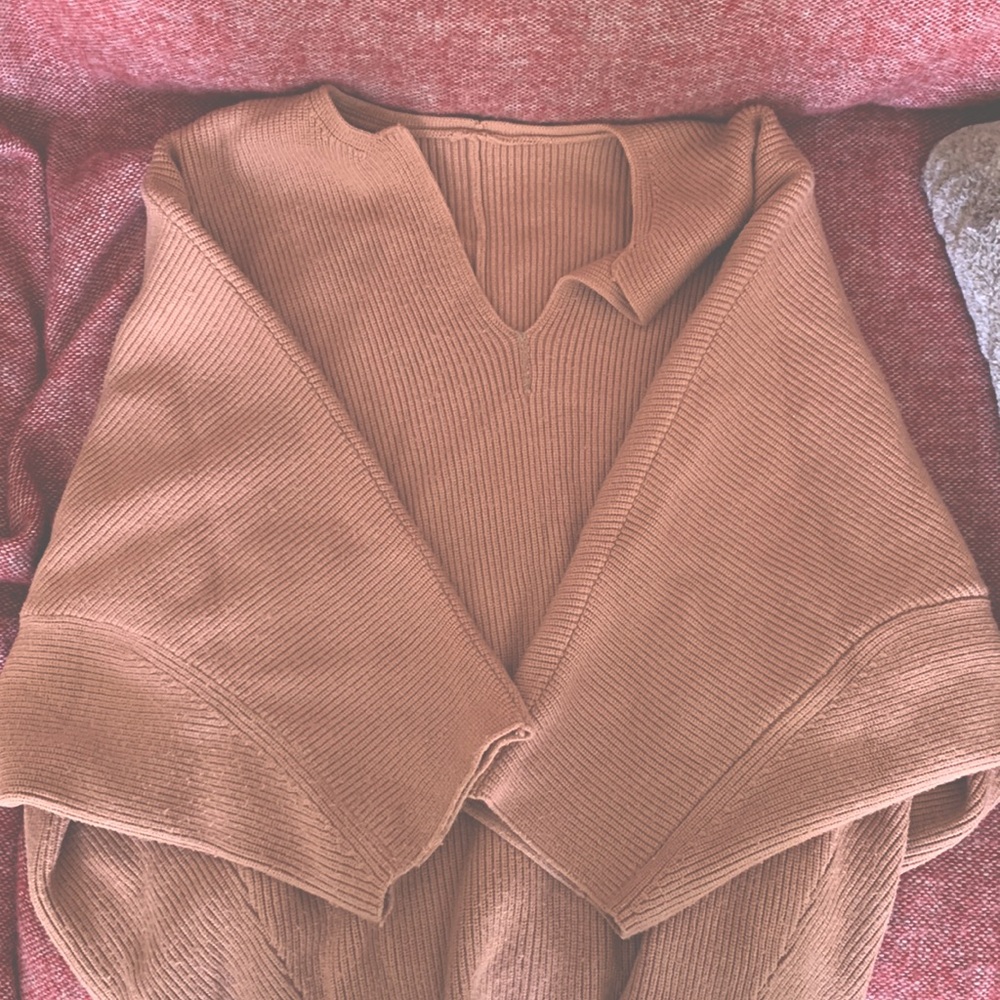 Women Sweater - Oversize Fit - Size M
